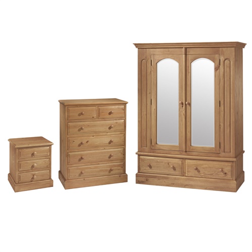 Windsor Pine Bedroom Set with Gentlemans Wardrobe (J410) with Free Delivery The Cotswold Company