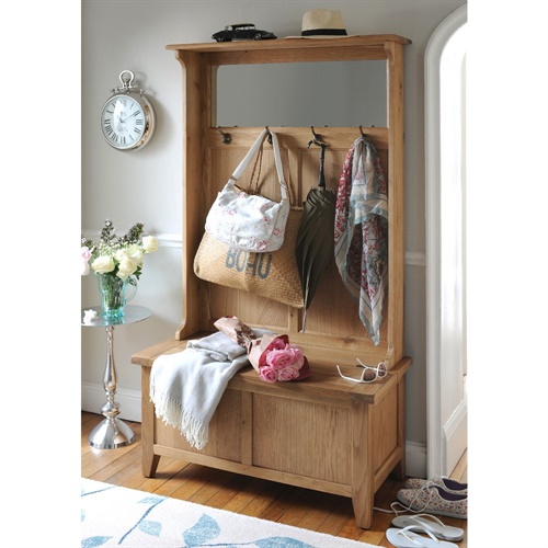 Montague Oak Hall Unit (M514) with Free Delivery The Cotswold Company